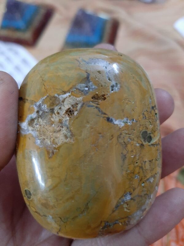 Gemstone Camel Agate Palm Stone