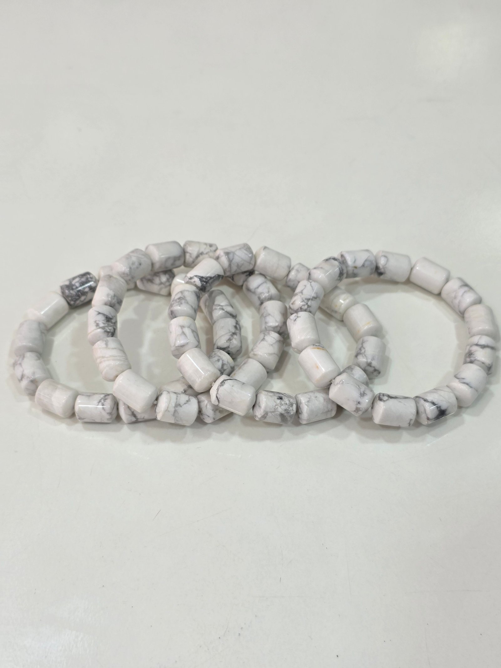 HOWLITE Barrel beads bracelets - Image 2